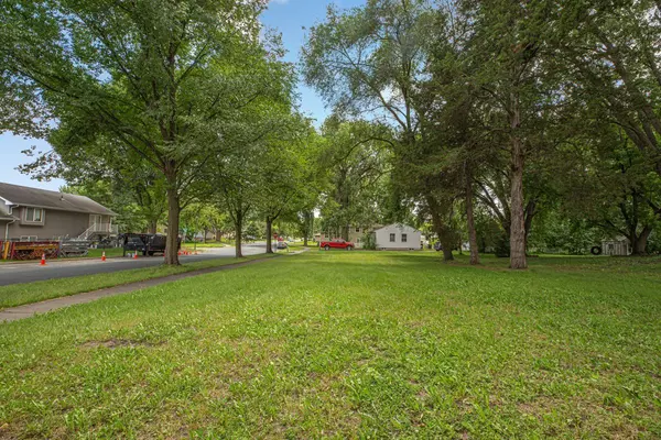 Savage, MN 55378,12550 Joppa AVE S