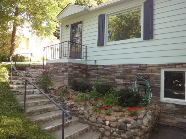 Plymouth, MN 55441,2336 Ives LN N