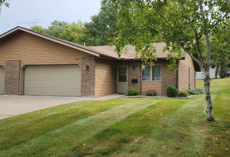 1005 4th AVE NW, Milaca, MN 56353