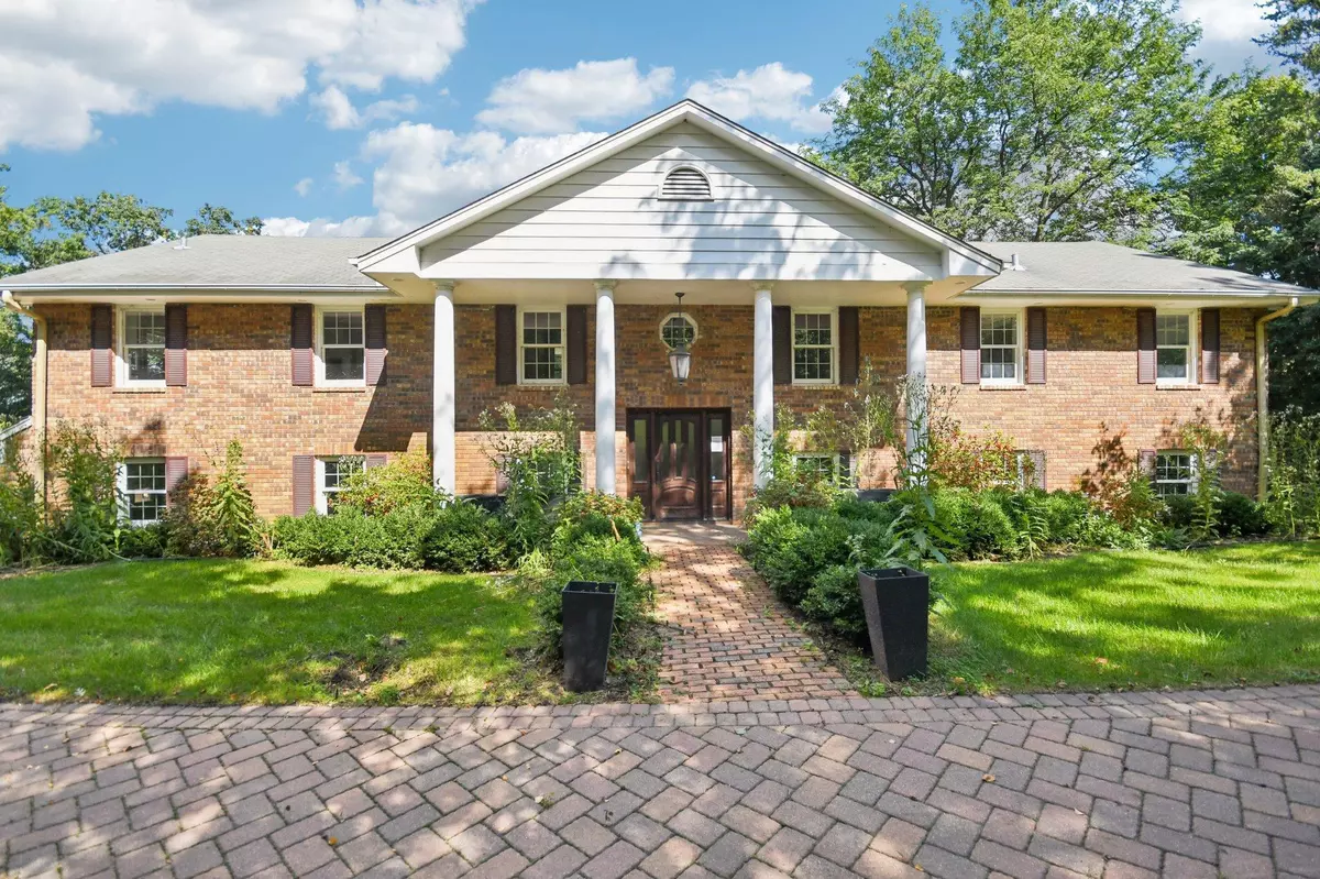 North Oaks, MN 55127,25 S Deep Lake RD