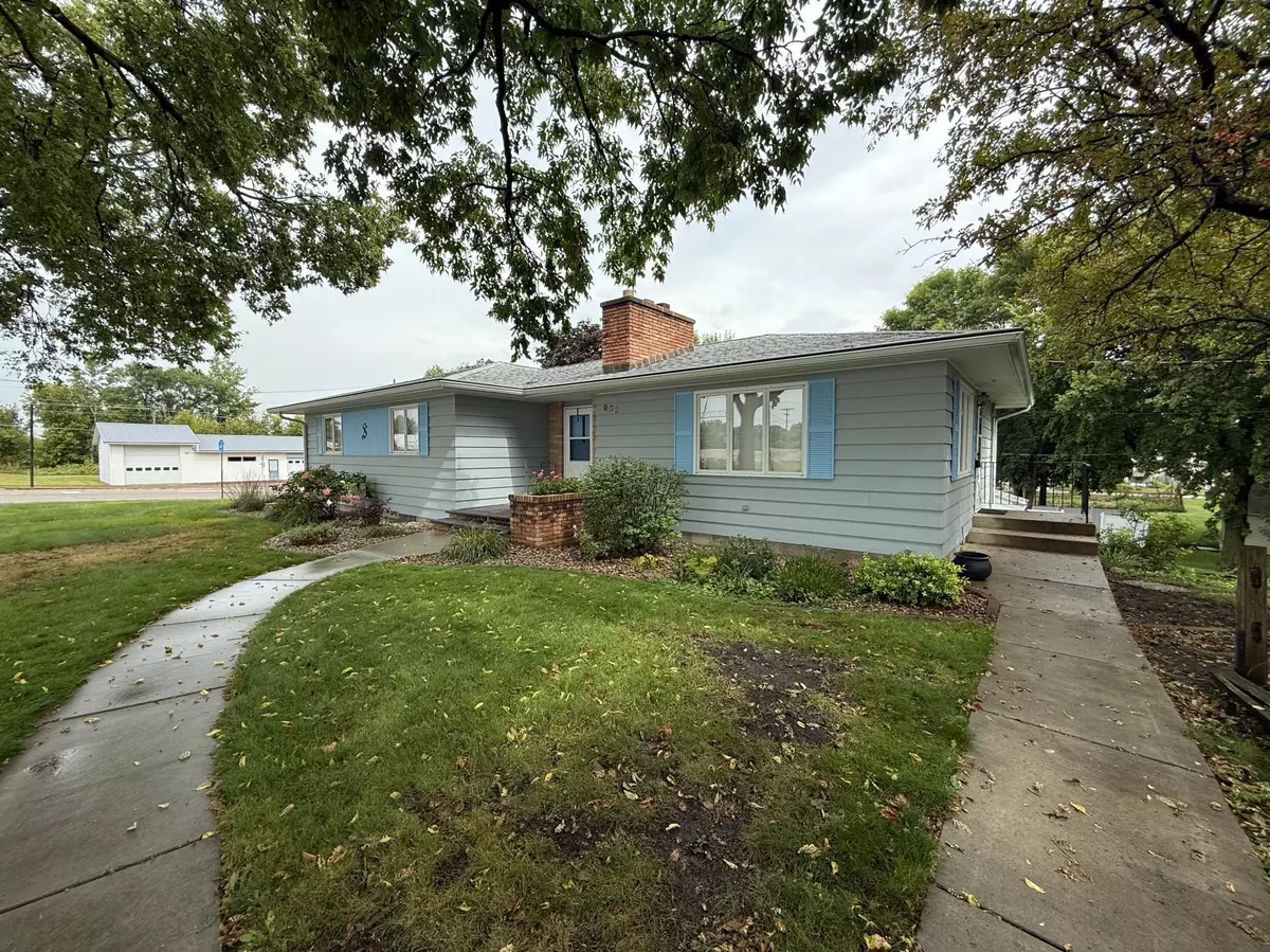 Granite Falls, MN 56241,905 13th ST