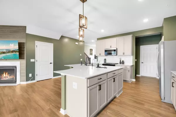 Shakopee, MN 55379,2585 Paddock Path