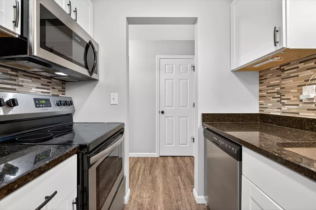 Saint Louis Park, MN 55416,4530 Park Commons DR #119