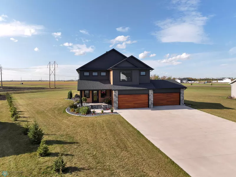 3926 50th ST N, Fargo, ND 58102