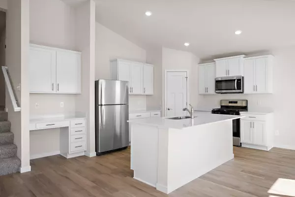 Annandale, MN 55302,320 Florence AVE S