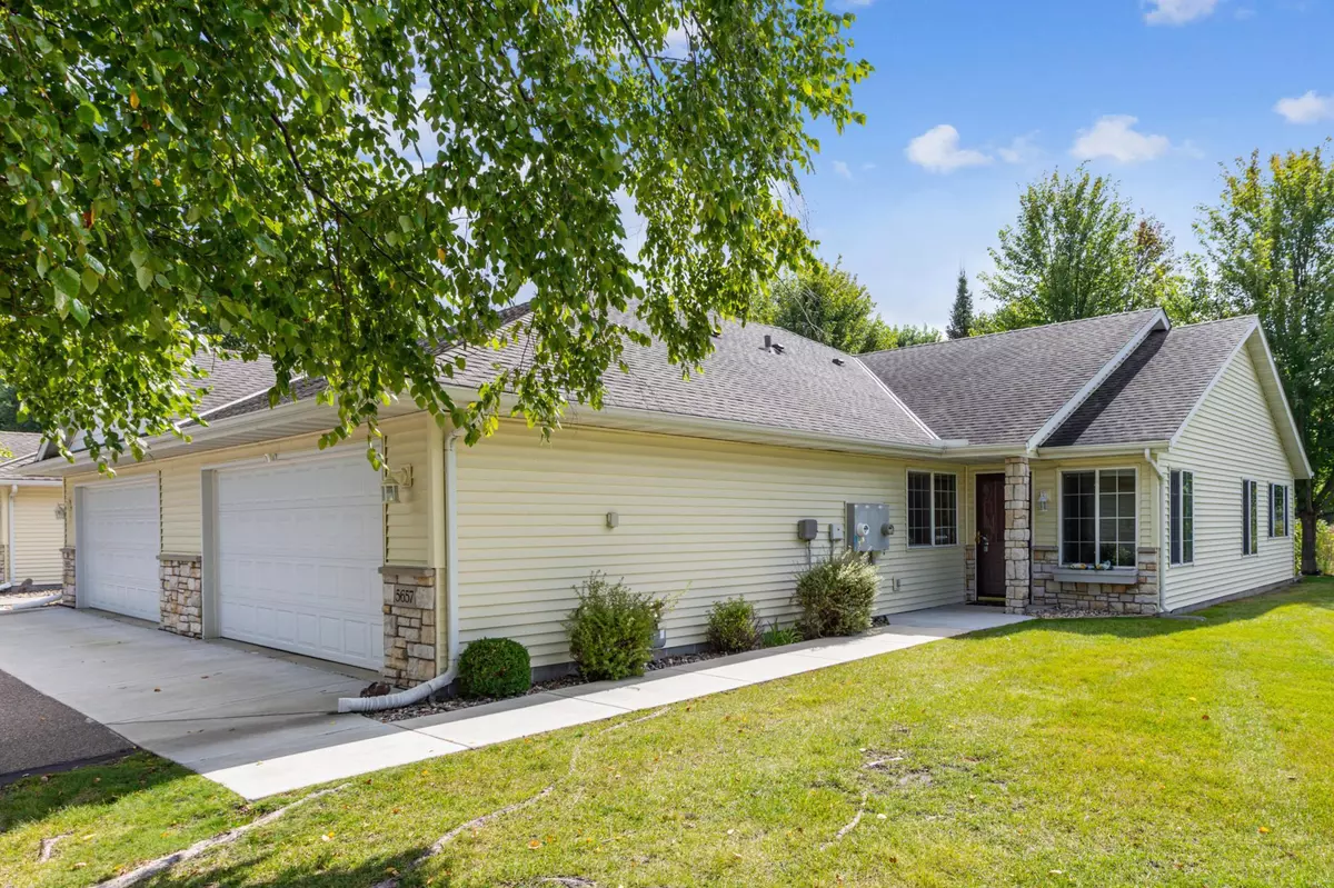 Albertville, MN 55301,5657 Lambert AVE NE