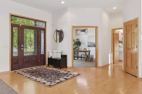 Maple Grove, MN 55311,9363 Tewsbury Gate N