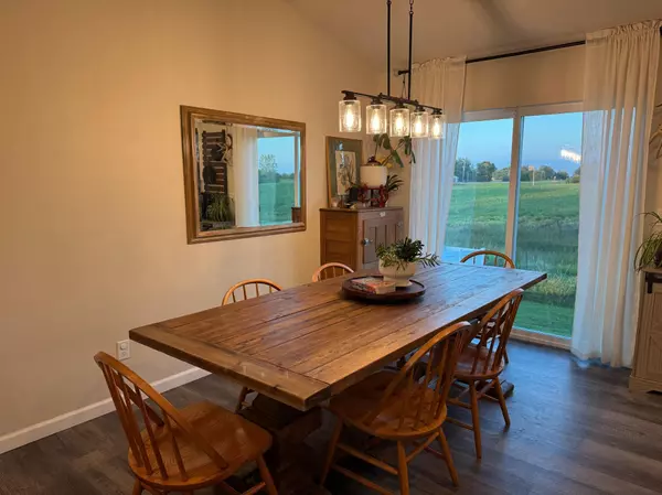 Green Isle, MN 55338,140 Lake Erin DR