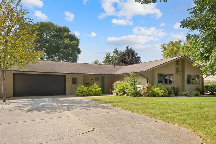 1606 Reichert AVE, Red Wing, MN 55066