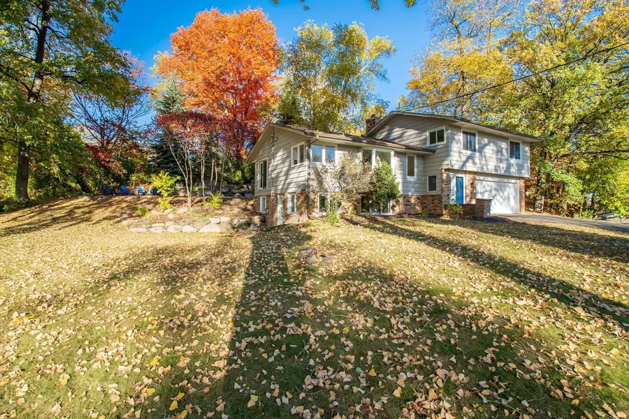 4644 Carlow RD, Mound, MN 55364