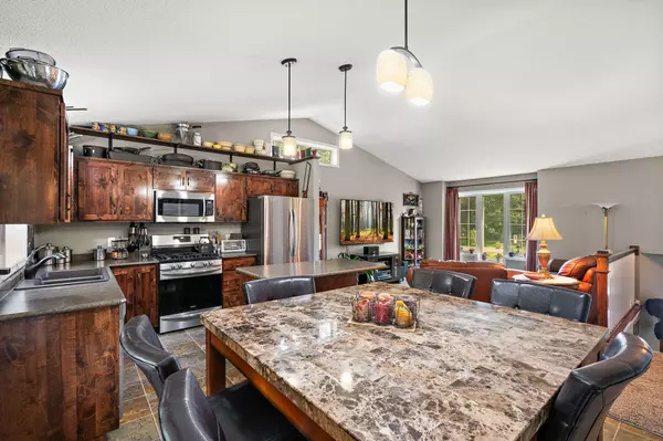Cambridge, MN 55008,30788 Juniper CT NW