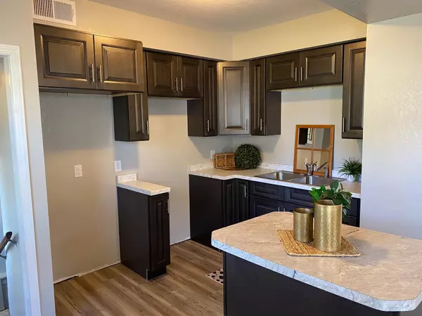 Worthington, MN 56187,600 Strait AVE