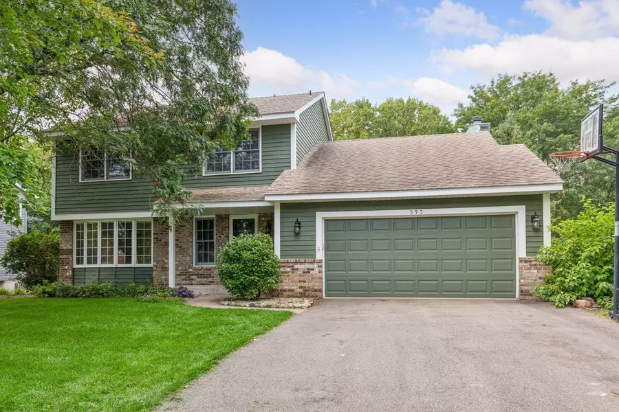 593 Coventry Pkwy, Eagan, MN 55123