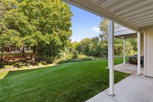 Bloomington, MN 55438,11161 Oregon CIR