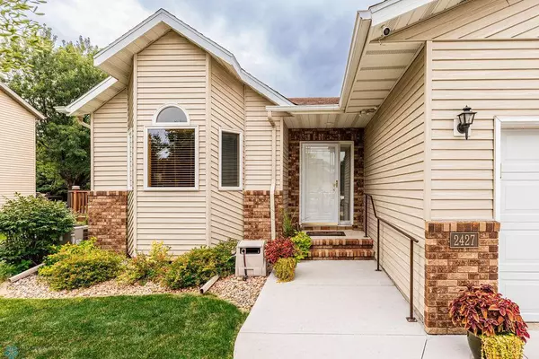 Fargo, ND 58104,2427 Victoria Rose DR S