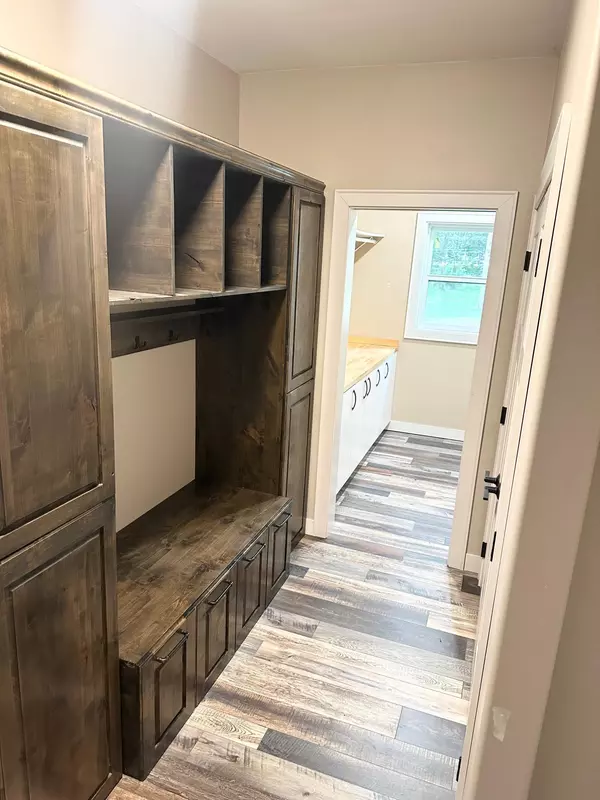 Avon, MN 56310,37143 185th AVE