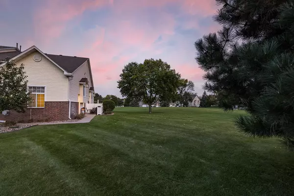 Apple Valley, MN 55124,15511 Gateway PATH #132