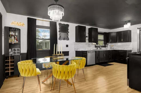 7025 Fremont AVE N, Brooklyn Center, MN 55430