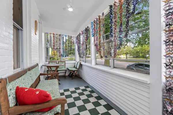 Winona, MN 55987,317 E Sanborn ST