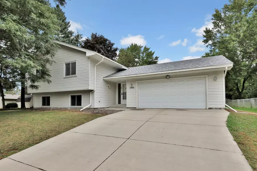 1865 Elm ST, White Bear Lake, MN 55110