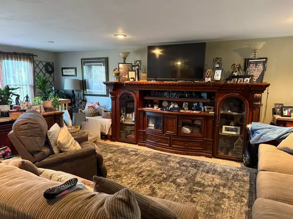 Owatonna, MN 55060,640 Lemond RD