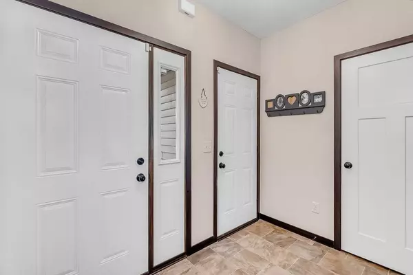 Mounds View, MN 55112,2560 County Road H2 W