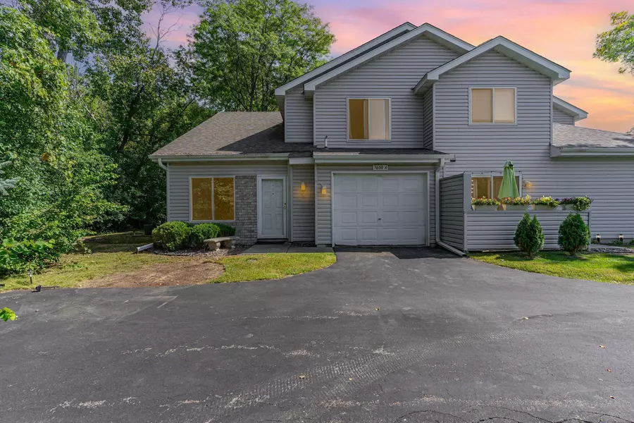 3608 Saint Francis WAY #A, Eagan, MN 55123