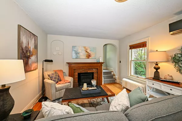 5049 Penn AVE S, Minneapolis, MN 55419