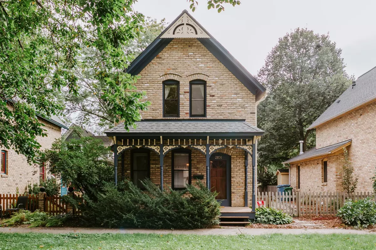 Minneapolis, MN 55404,2101 Milwaukee AVE
