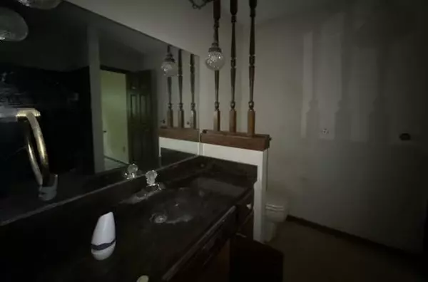 Maple Grove, MN 55311,7855 Polaris LN N