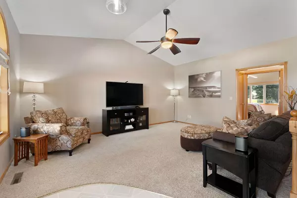 Owatonna, MN 55060,2100 Richway LN SE