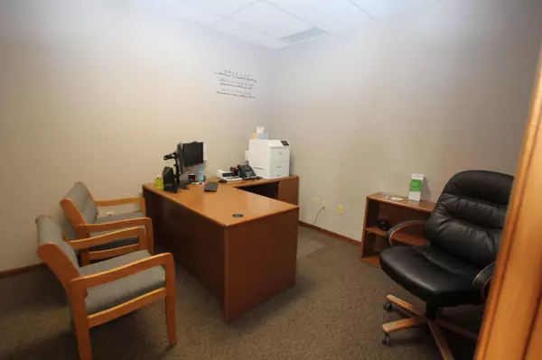 Thief River Falls, MN 56701,203 3RD ST W W 3RD ST W