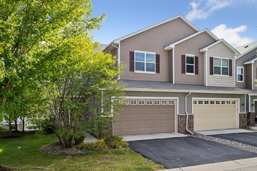 9523 Declaration DR, Chanhassen, MN 55317