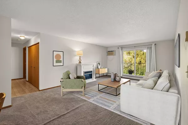 Plymouth, MN 55441,35 Nathan LN N #223