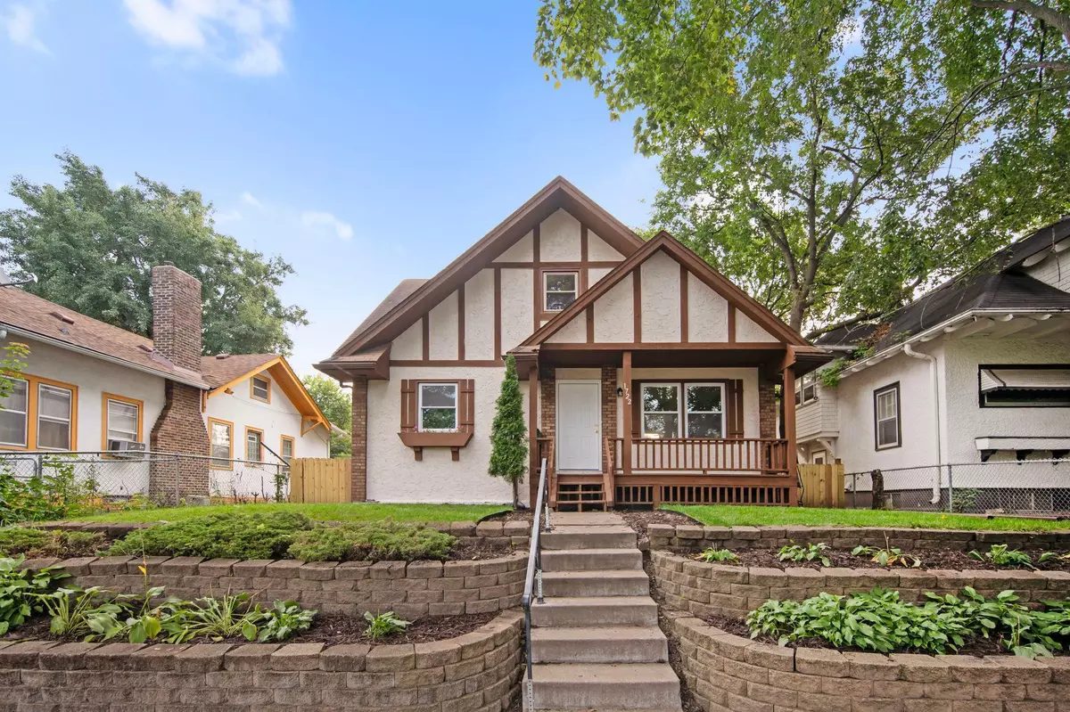 Minneapolis, MN 55411,1722 Queen AVE N