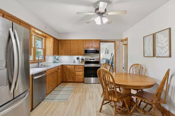 Norwood Young America, MN 55368,425 Elm ST W