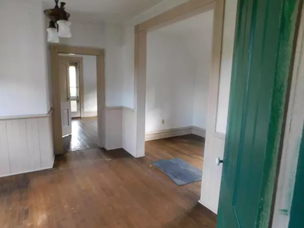 Saint Paul, MN 55117,108 Sims AVE