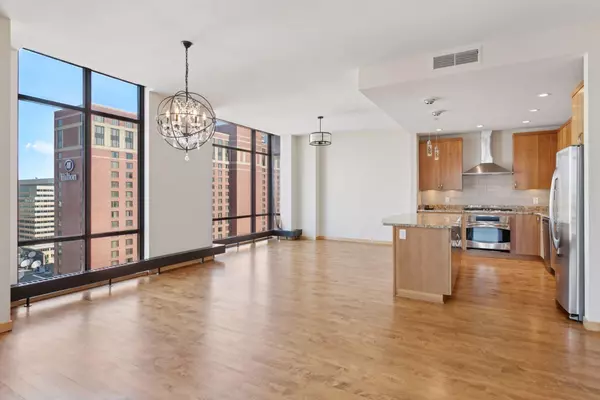 Minneapolis, MN 55403,201 S 11th St #1700