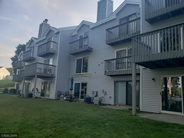 Eagan, MN 55121,3050 Shields DR #103
