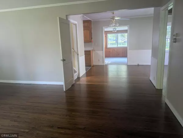 Gaylord, MN 55334,455 2nd ST