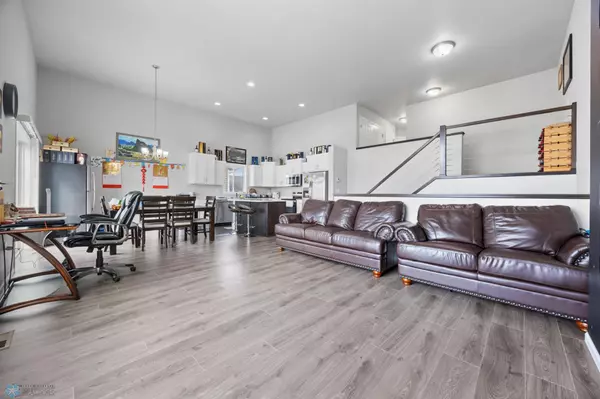 Fargo, ND 58104,1526 68th AVE S