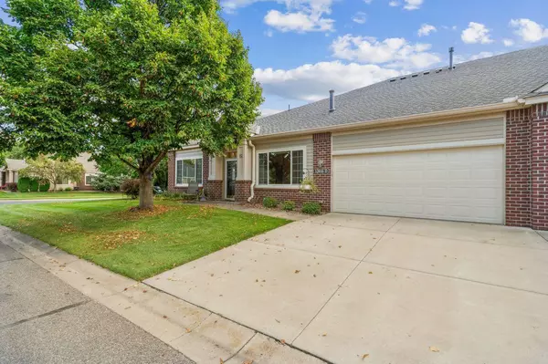 Blaine, MN 55449,12016 Vermillion ST NE #D