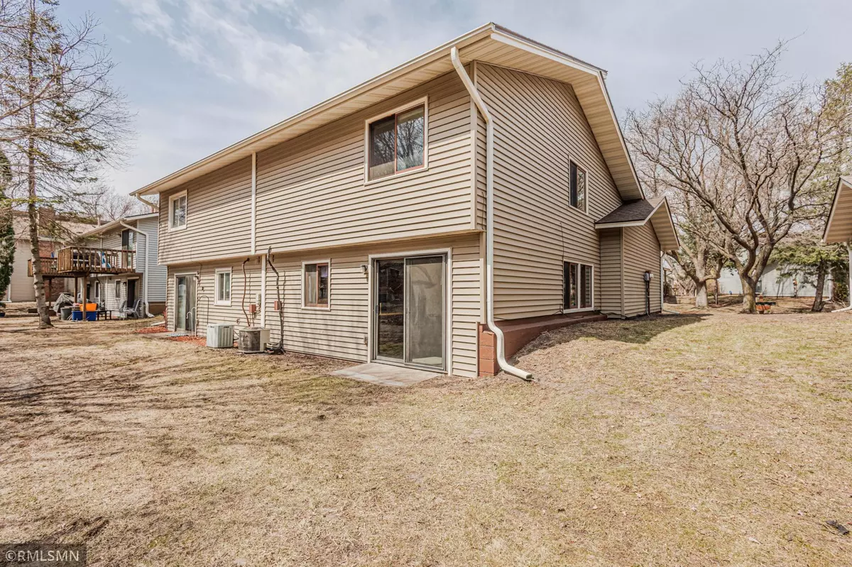 Brooklyn Center, MN 55429,5401 70th CIR N