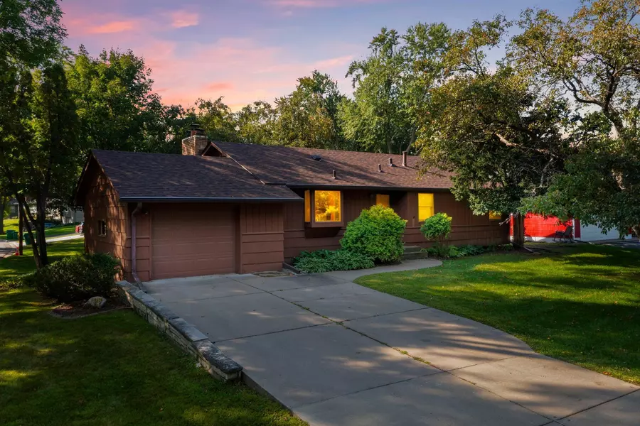9401 W 14th ST, Saint Louis Park, MN 55426