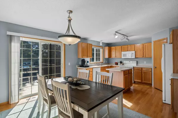 Lakeville, MN 55044,21316 Idaho AVE