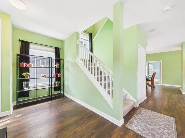 Minneapolis, MN 55430,1115 50th AVE N