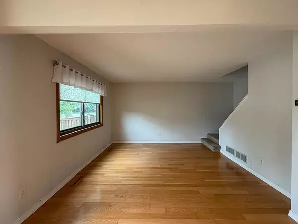 Vadnais Heights, MN 55127,3287 Arcade ST S