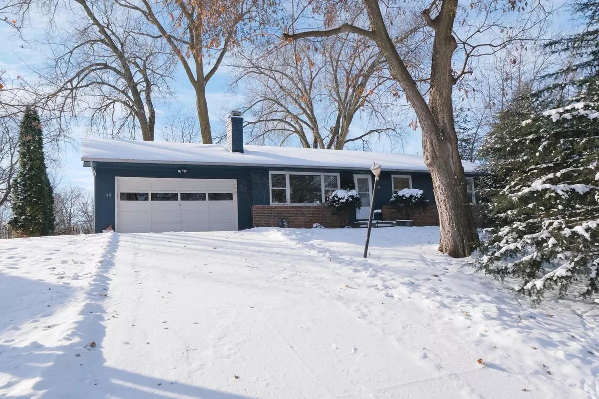 Wayzata, MN 55391,148X Ridgeview LN