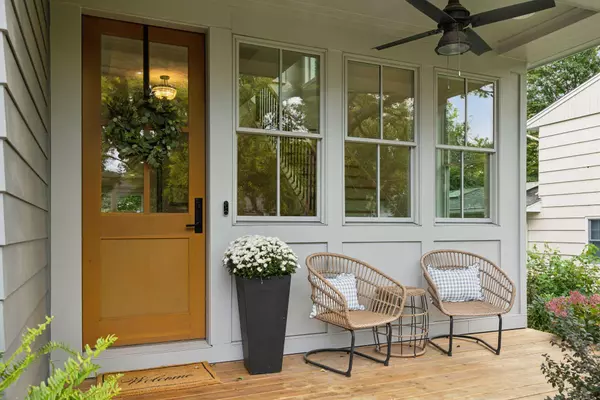 Deephaven, MN 55391,18925 Easton RD