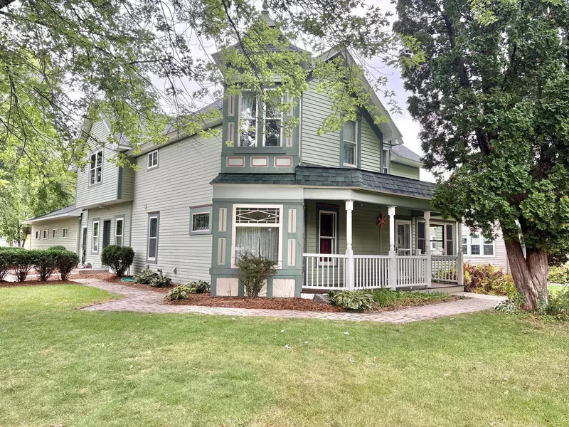 313 Angel AVE SW, Watertown, MN 55388